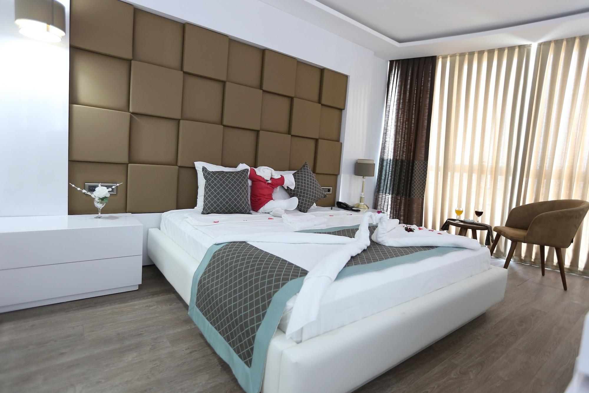 Elips Royal Hotel & Spa Antalya Zewnętrze zdjęcie